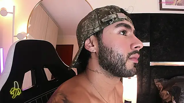 Chat +18 de ItsMeEros ao vivo