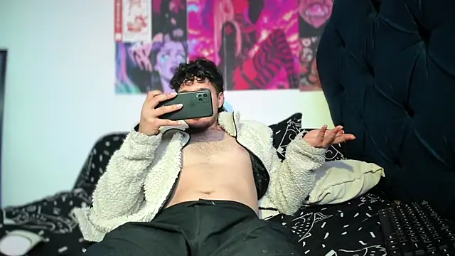 ZOREN33n Live XXX chat