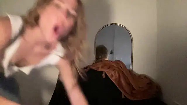 Živý XXX chat sweetceeme