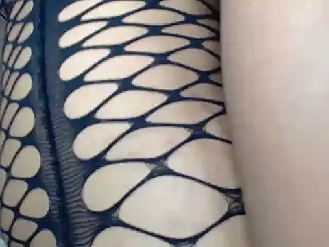 YellowMellow18's Live XXX Chat