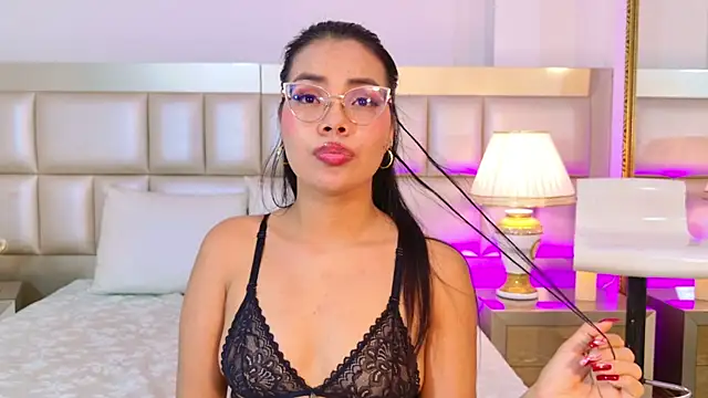 Chat XXX ao vivo de AliceLavenders