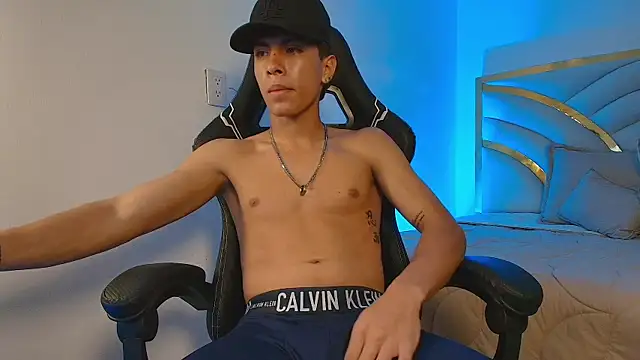 Ryaan_Stone Live XXX Chat
