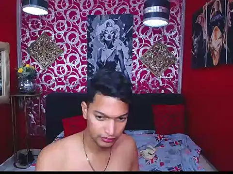 PEINBOYS লাইভ XXX চ্যাট