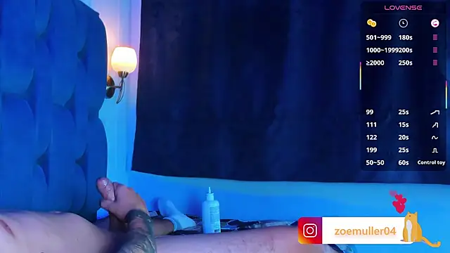 Chat +18 de Zoe_Axel1 ao vivo
