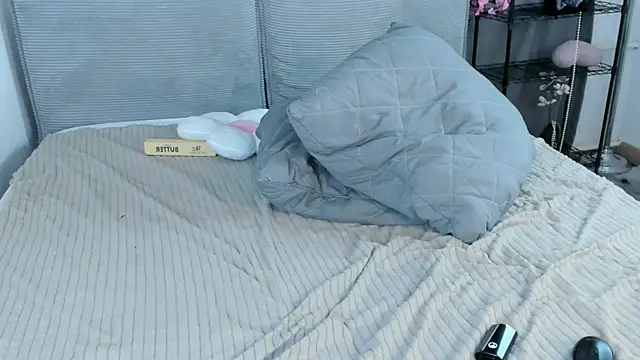 Arrogant_Eli Chat XXX live