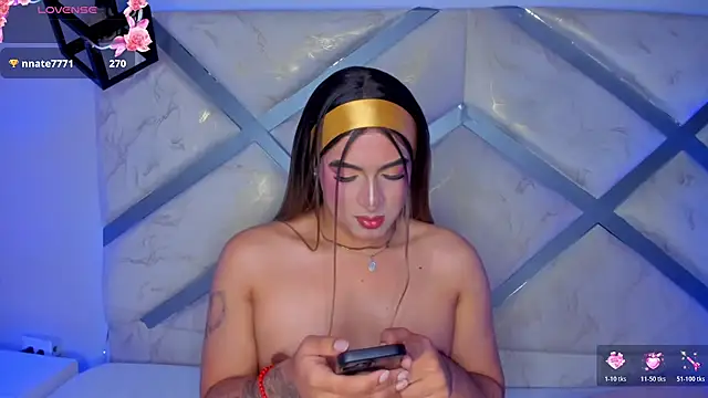 cami_rouxx Chat XXX in diretta
