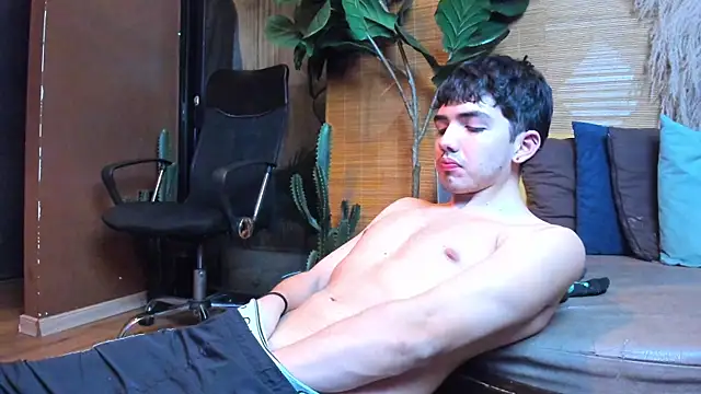 Chat XXX en directo de AxelStong