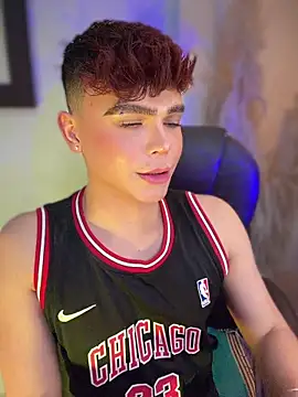 PRINCE_STEV Adlı Modelin Canlı XXX Sohbeti