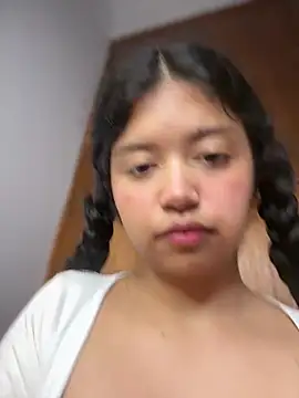 Chat XXX en directo de Peach_Girll