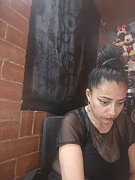 Alexandrina 라이브 XXX 채팅