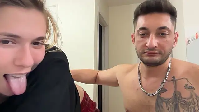 SARSILMAZ_HOME webcam show