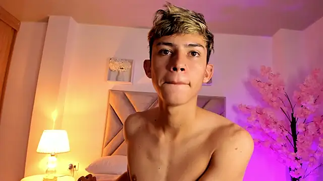 Chat +18 de Baby_noahtt ao vivo