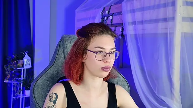 SeraphineDuskryn Live XXX Chat