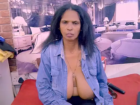 IndianVanya4u2u – Live XXX-chat