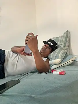 bigdick211292のライブXXXチャット