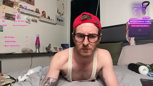 gnickname élő XXX-chatje