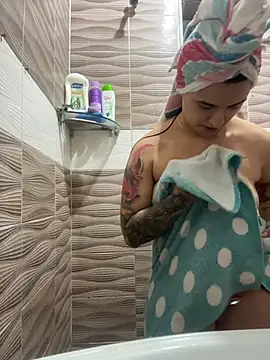 Živý XXX chat Emma_Giraldo