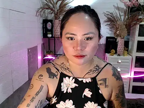 EstellaStarXxx's Live XXX Chat