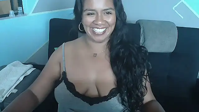 Chat XXX en directo de saggil23