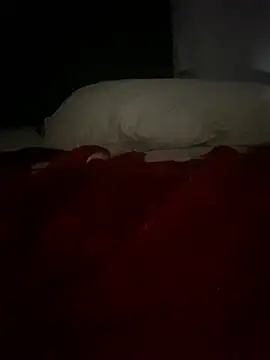 GusanoDelicioso's Live XXX Chat