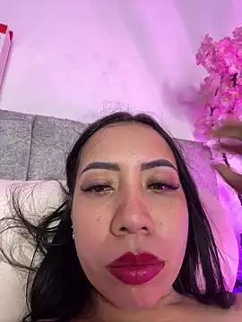 Czat XXX na żywo – Sweet_hot_mia