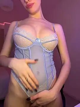 LolaSB Adlı Modelin Canlı XXX Sohbeti