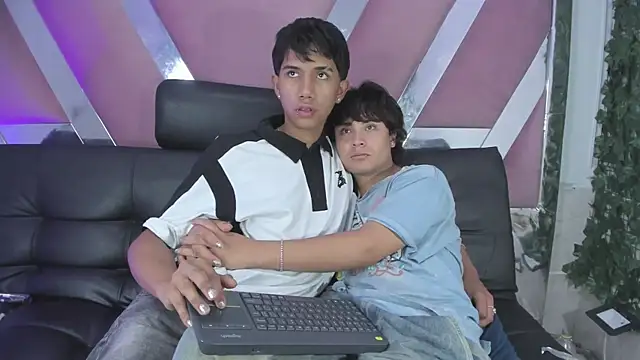 KevCokk Live XXX Chat
