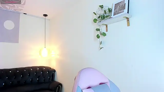 Nicole_jade 现场XXX聊天