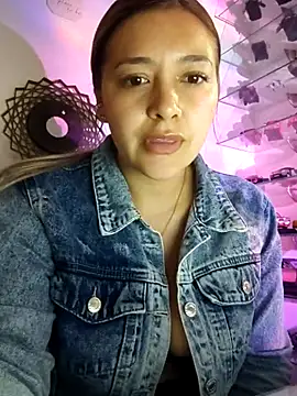 Chat XXX en directo de alana_69