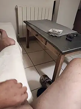 Corref Adlı Modelin Canlı XXX Sohbeti
