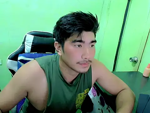 Hunkfireman 即時 XXX 聊天