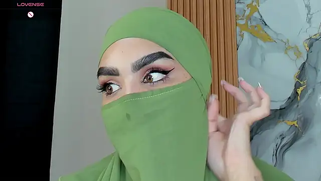 Czat XXX na żywo – Maissa_Alabi