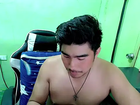Hunkfireman Adlı Modelin Canlı XXX Sohbeti