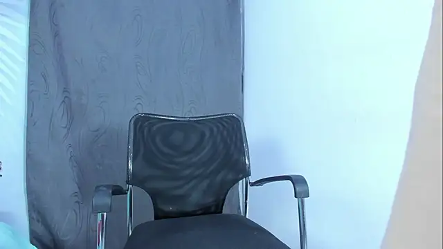 Онлайн чат XXX LatinPrince_