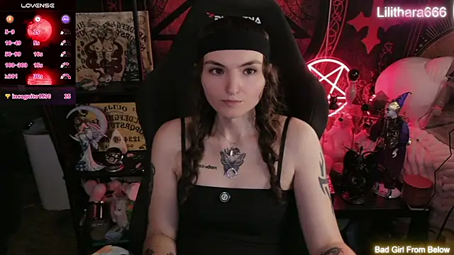 Lilithara666's Live XXX Chat