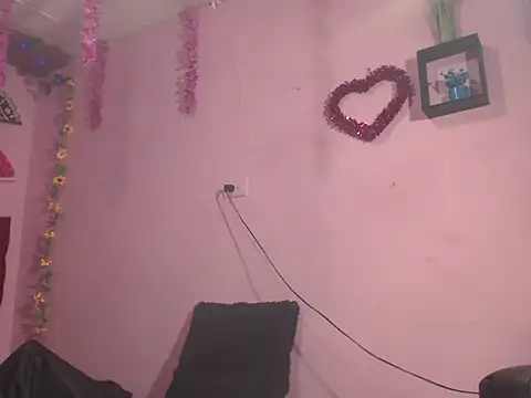Chat +18 de Perla_wondEr ao vivo