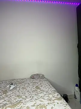 دردشة MadisonYoung000 الجنسية المباشرة