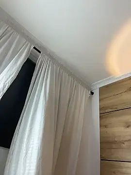 MiaBlonde1's Live XXX Chat