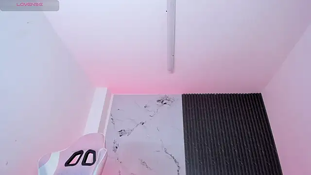 Chloemuaak's Live XXX Chat