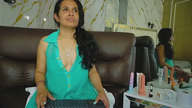 Vanessa_7_'s Live XXX Chat