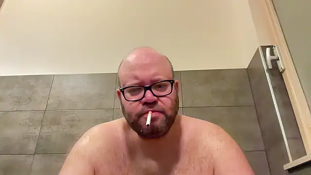 Chatroom XXX en direct de theitalianbear