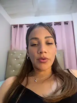 Chat +18 de sofia8428 ao vivo