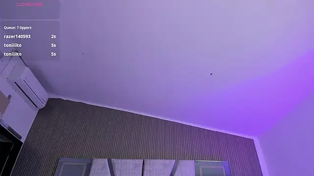 Nezukoo_1's Live XXX Chat