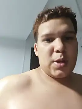 Tyler_Gaell live XXX chat