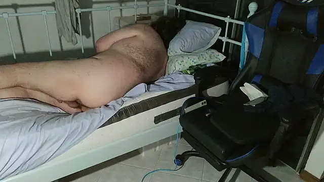 catullo14 élő XXX-chatje