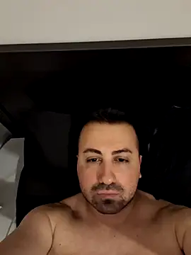 JuanPeter Adlı Modelin Canlı XXX Sohbeti