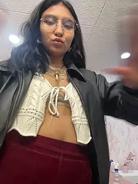 Velvet_Mysstic Chat XXX live