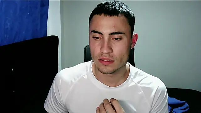 Ethann_Valee Live XXX-Chat
