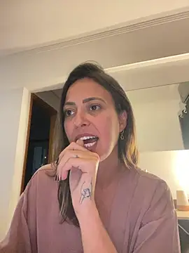 Gipoltergeist's Live XXX Chat