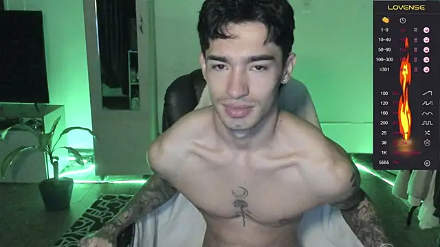 Damon__333 网络视讯表演